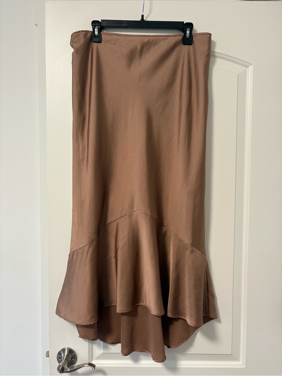 Abercrombie & Fitch Dresses & Skirts - Abercrombie & Fitch Taupe High-Low Satin Skirt